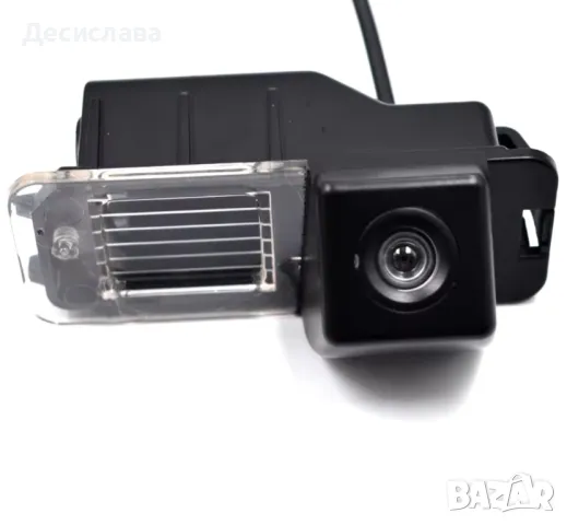 камера задно виждане(ход) Голф 6, снимка 2 - Части - 48555160
