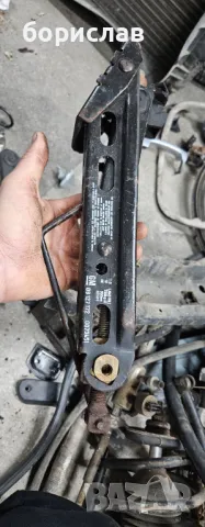 Оригинален крик за опел