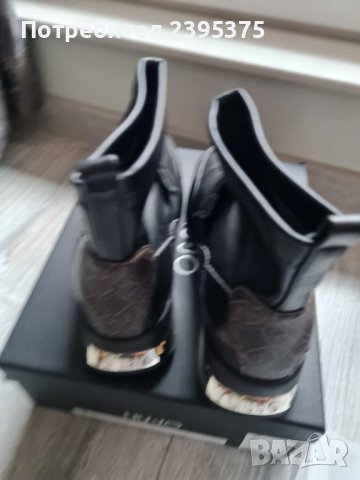 Боти Liu.Jo, снимка 12 - Дамски боти - 43712088