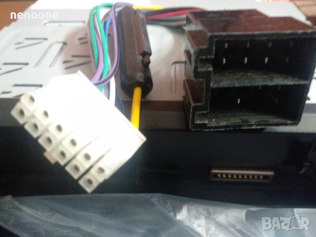 Радио, CD, MP3, SD Carguard Ауто плейърът отделяща се лицева част 4 X 50W, снимка 10 - Аудиосистеми - 44011481