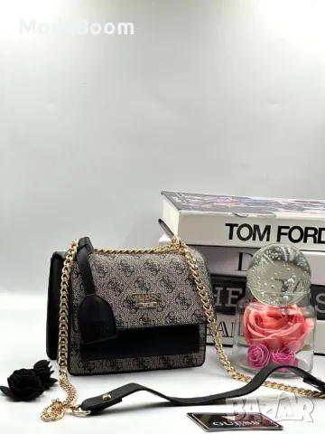 Guess дамски чанти Различни цветове , снимка 5 - Чанти - 48835205