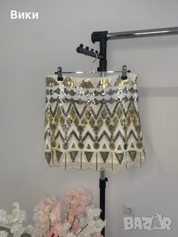 Пола с паети и маниста универсален размер , снимка 5 - Поли - 50739077