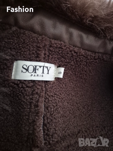 Дамско яке с пухена яка, снимка 3 - Якета - 52978259