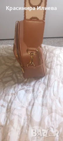Чанта на LIU JO, снимка 6 - Чанти - 50584104