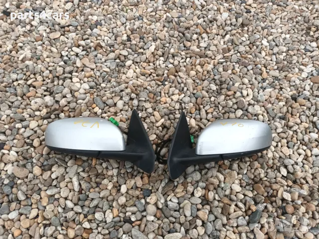 ляво и дясно огледало за волво с60 в70 03 - 07 VOLVO S60 v70, снимка 2 - Части - 47840420
