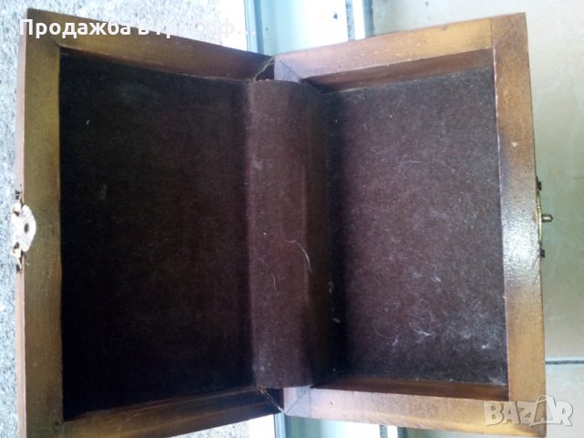 Стара кутия за бижута, снимка 2 - Антикварни и старинни предмети - 27426268