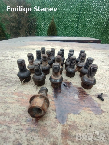 Части за Мерцедес 190, снимка 10 - Части - 53234665