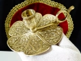 Викториански бронзов свещник,детелина,орнаменти. , снимка 2