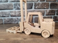 Дървен модел на Мотокар / Електрокар / Товарач – Craft Camp, снимка 8