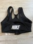 Nike бюстие, снимка 1 - Спортни екипи - 38057099