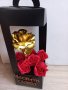Комплект "златна" роза и сапунени рози с надпис "Честита сватба" налично, снимка 3