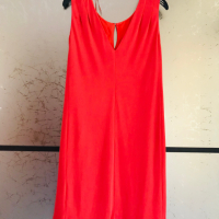 Продавам елегантна червена рокля на Дика 36 номер , снимка 9 - Рокли - 36477194
