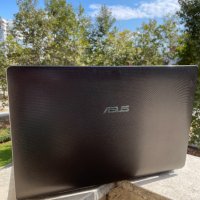 Лаптоп ASUS 17 инча, снимка 2 - Лаптопи за работа - 37920517