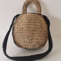 Плетена чанта, снимка 7 - Чанти - 35057791
