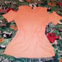 Блуза с изрязани рамене р-р S , снимка 4 - Тениски - 28895761