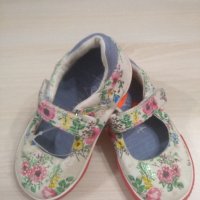 Обувки ,Next, снимка 1 - Бебешки обувки - 27438050