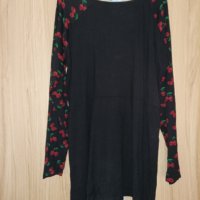 Трикотажна блуза с черепи-черешки , снимка 5 - Блузи с дълъг ръкав и пуловери - 43697710