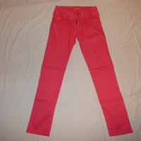 Розови дънки 9-10 години, снимка 2 - Детски панталони и дънки - 27042910