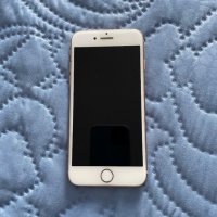 Продавам APPLE IPHONE 8 GOLD 4.70 " 64 GB, снимка 1 - Apple iPhone - 39249449