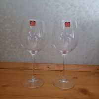 Високи чаши за червено вино в кутия -комплект 2 броя., снимка 1 - Чаши - 42975500