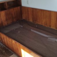 Антично легло с етажерка на повече от 100г, снимка 1 - Спални и легла - 42991992