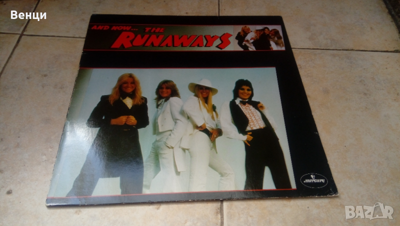 THE RUNAWAYS - грамофонна плоча  Lp., снимка 1