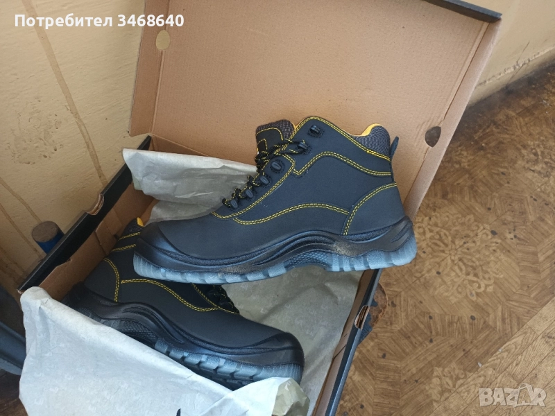 Продавам уникални работни обувки с метално бомбе , снимка 1