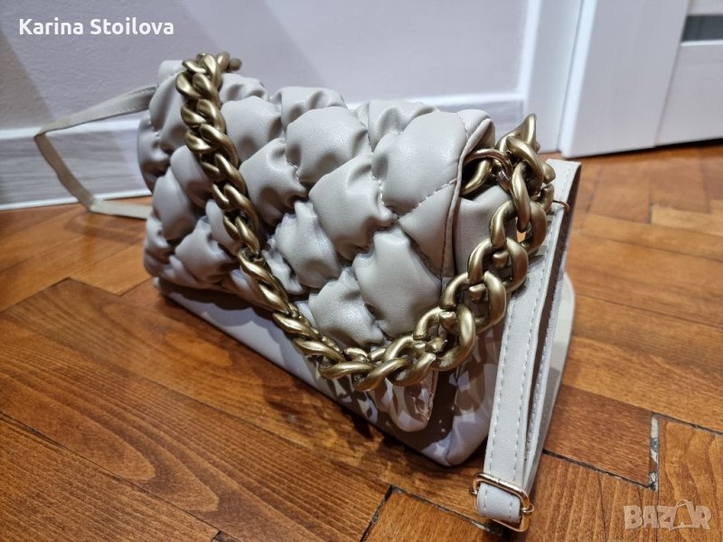 Дамска бежово малка чанта , снимка 1