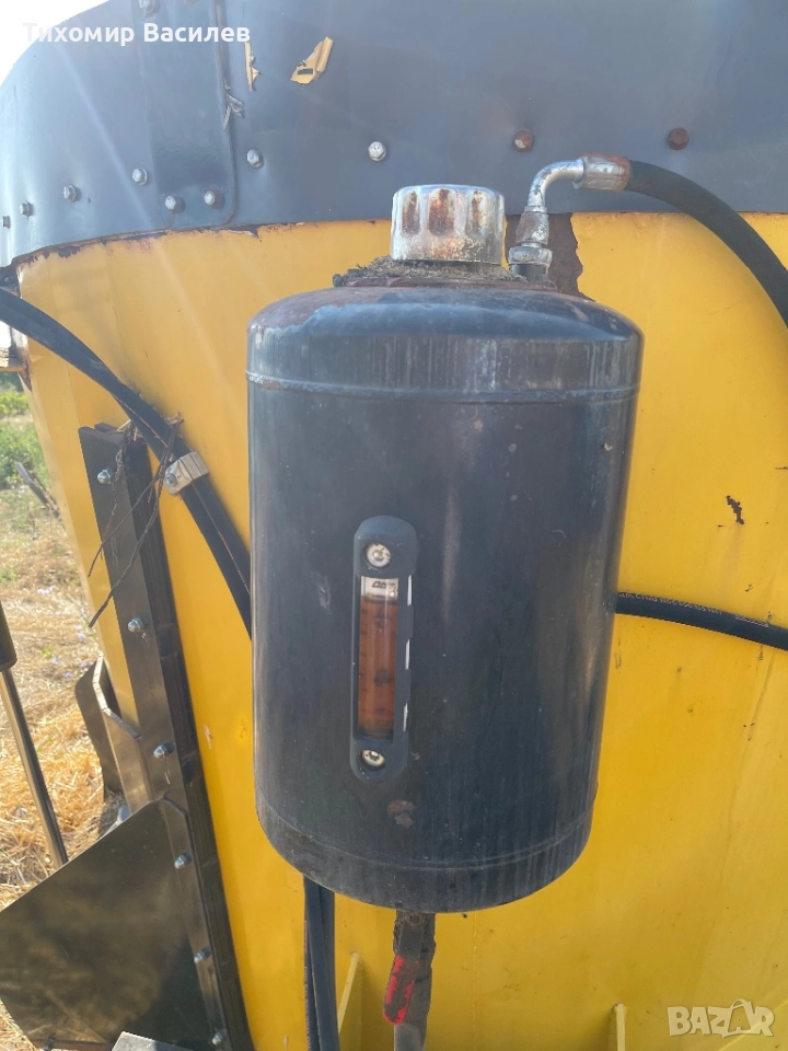 Фуражораздаващо ремарке / миксер , снимка 1