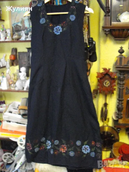 СТАР РЪЧНО РИСУВАН СУКМАН ЛИТАК НОСИЯ, снимка 1