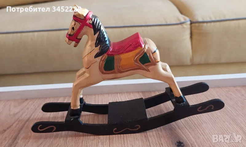 играчка конче дървено за колекционери , снимка 1