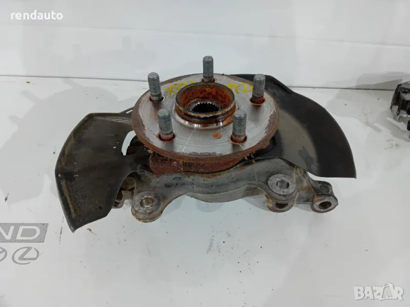 Шенкел toyota yaris cross 1.5 hybrid 2019-2024, снимка 1