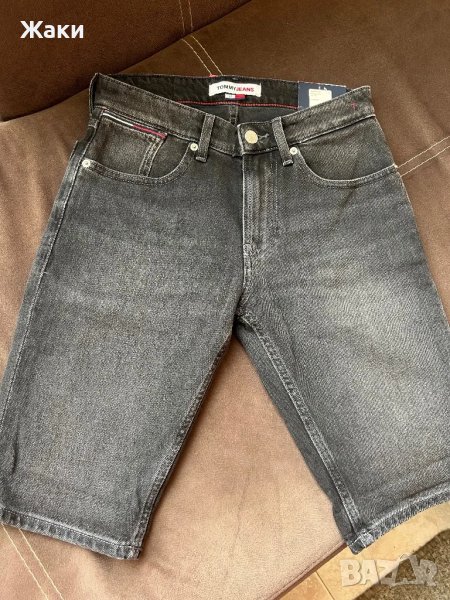 Къси дънкиви панталони Tommy Jeans, снимка 1