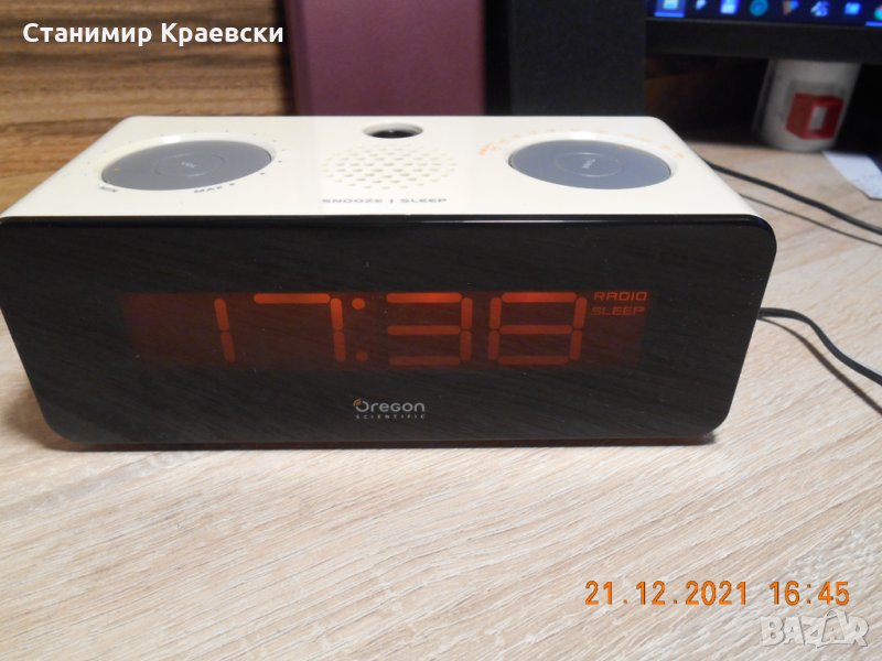 Oregon Scientific RRA320PN Radio Projection Alarm clock-2008, снимка 1