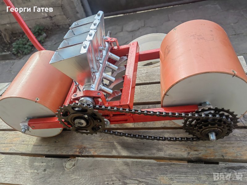 Ръчна сеялка „Тони“, снимка 1