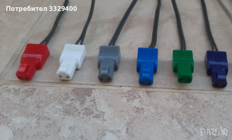 букси (конектори) Sony с кабел-за тонколони, снимка 1