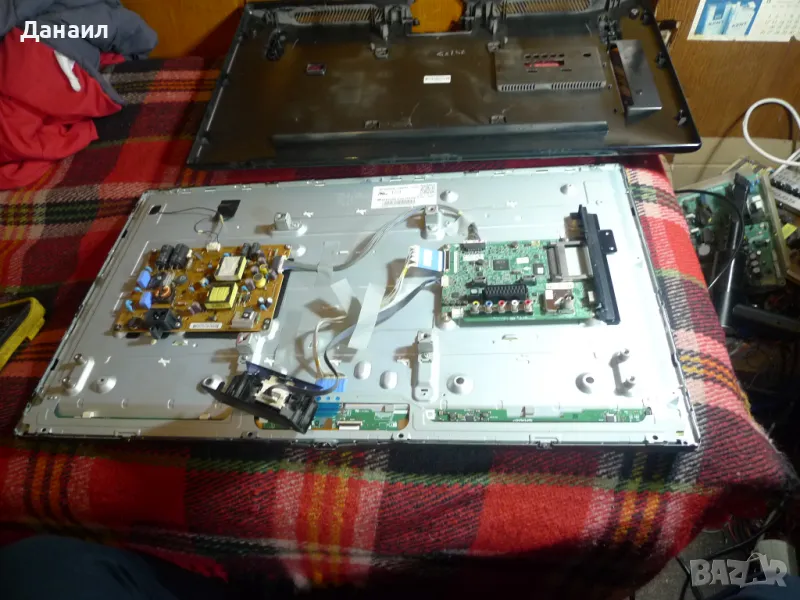 EAX65391401(2.8) , крачета  от LG 32LB550B-ZA, снимка 1