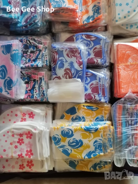 Плувни шапки, снимка 1