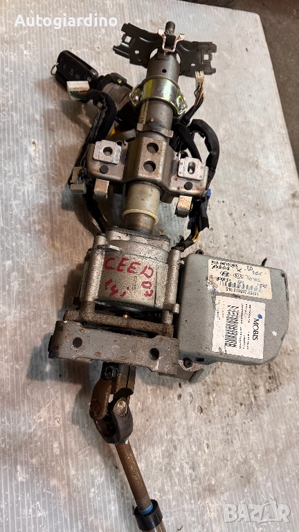 Електрическа кормилна колона / прът с модул и мотор за Kia Ceed 2007 - 563001H100 / 1H56300100 / 2H5, снимка 1