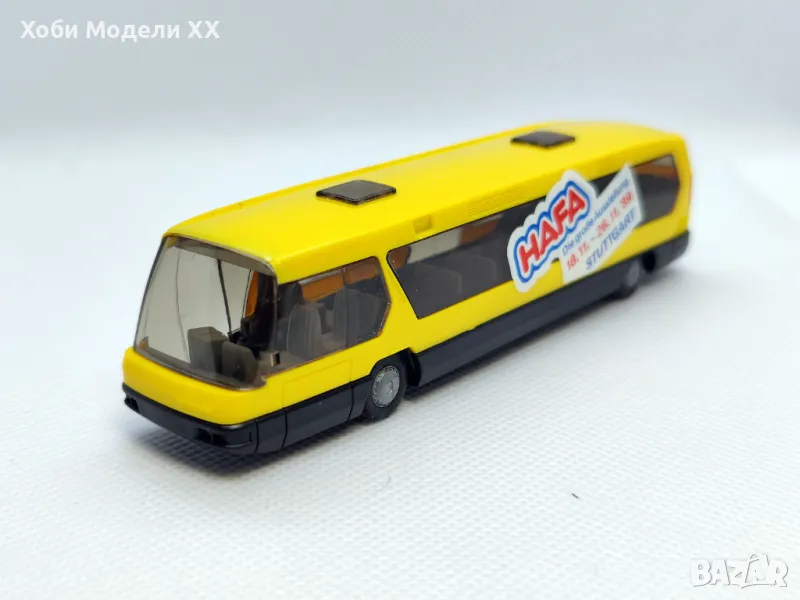 Модел Автобус NEOPLAN 1/87, снимка 1