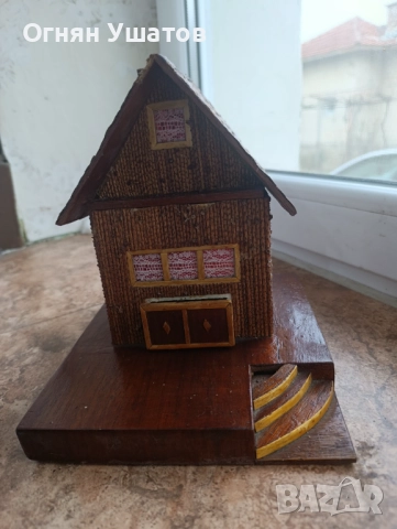 Дървена къщичка - табакера, снимка 5 - Антикварни и старинни предмети - 52869165