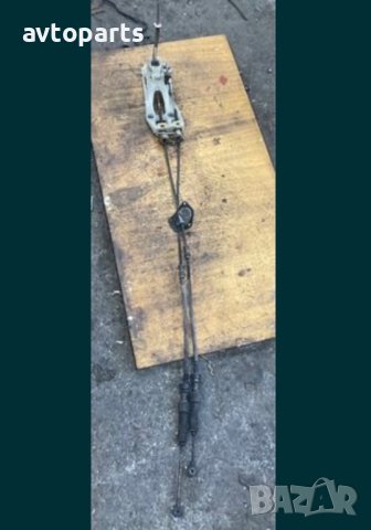 Toyota avensis verso 2005година 2.0d4d 5 скорости Скоростен лост с жила