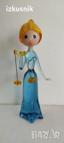 Стъклена фигурка Зодия Везни от Jaroslav Brychta