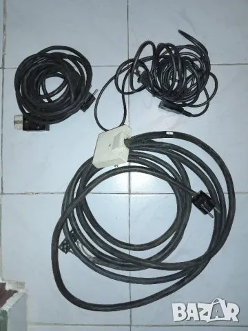 захранващи кабели
