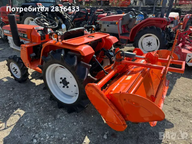 Трактор KUBOTA B1702 4x4, снимка 5 - Селскостопанска техника - 49882059