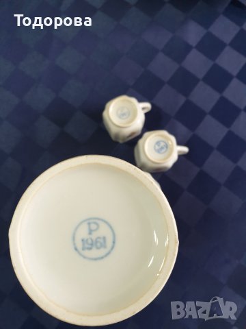 Порцеланов павур и 2 чашки за греяна ракия - 1961 година, снимка 5 - Сервизи - 43906214