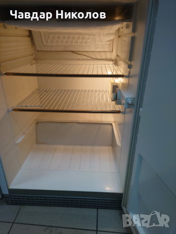 Два броя хладилници, снимка 3 - Обзавеждане на кухня - 44900606