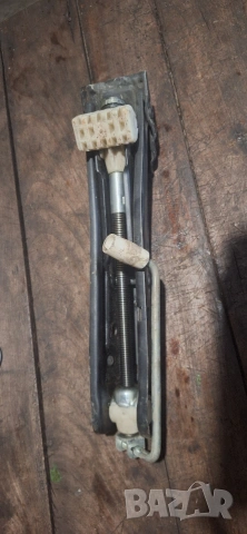 Оригинален крик за БМВ Е46, снимка 3 - Аксесоари и консумативи - 53481625