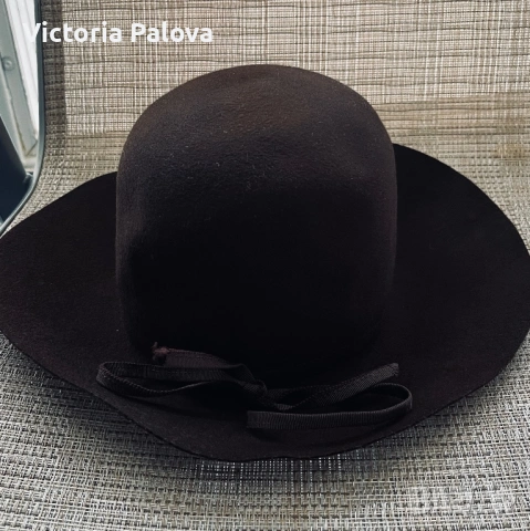 Дамска вълнена шапка ASS QUALITAT  - немско качество