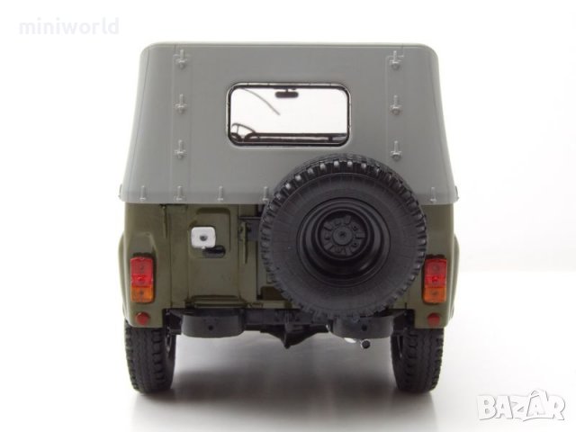 УАЗ 469 - мащаб 1:18 на Premium ClassiXXs моделът е нов в кутия UAZ, снимка 6 - Колекции - 40007308